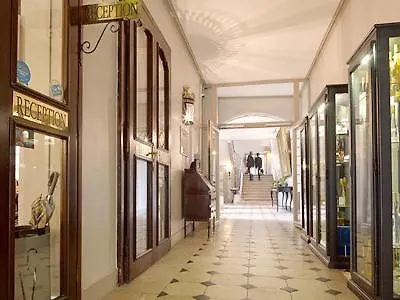 酒店 De Guise Vieille 3*